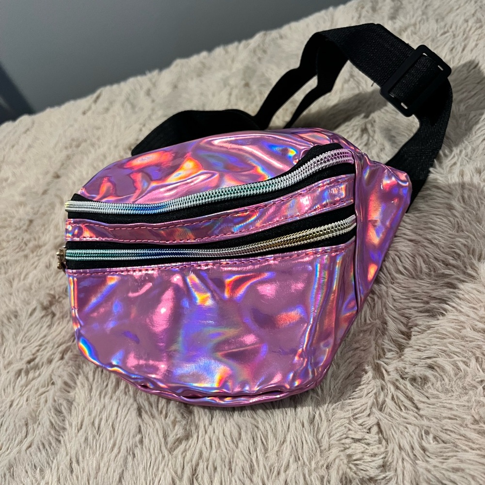 NWOT Pink Holographic‎ Fanny Pack
